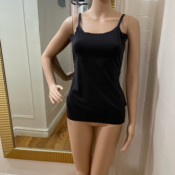 SPANX Elegant Black Camisole shapewear - Picture 4 of 8